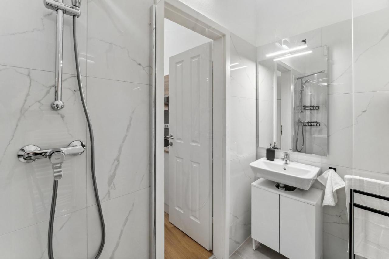 Center Wien Designer Central Modern Apartment Dış mekan fotoğraf